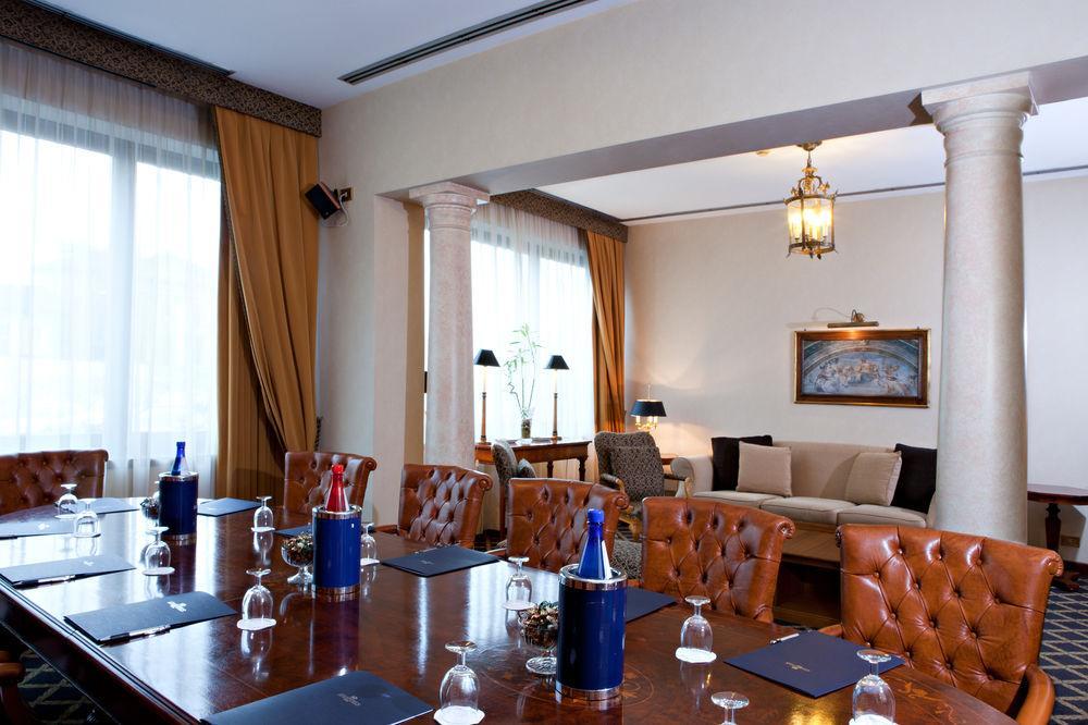 Atahotel Executive 밀라노 외부 사진