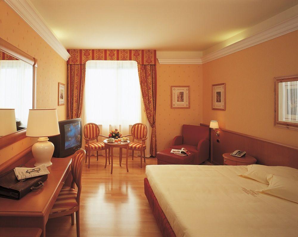 Atahotel Executive 밀라노 객실 사진